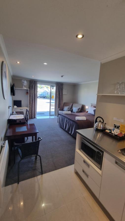 The Mews Oamaru Motel Dış mekan fotoğraf