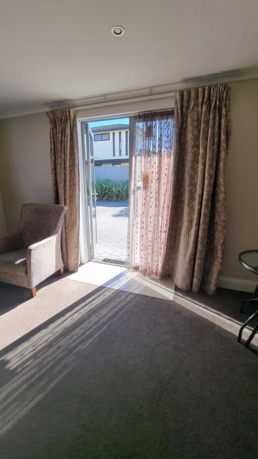The Mews Oamaru Motel Dış mekan fotoğraf