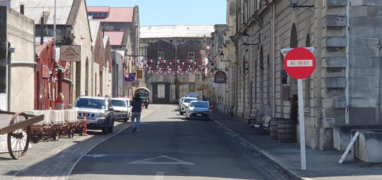 The Mews Oamaru Motel Dış mekan fotoğraf